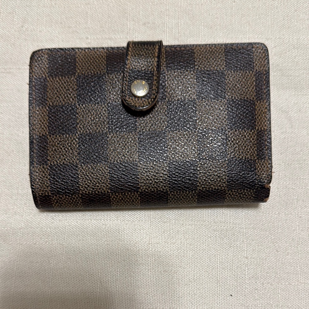 Louis Vuitton Checkered Brown Wallet